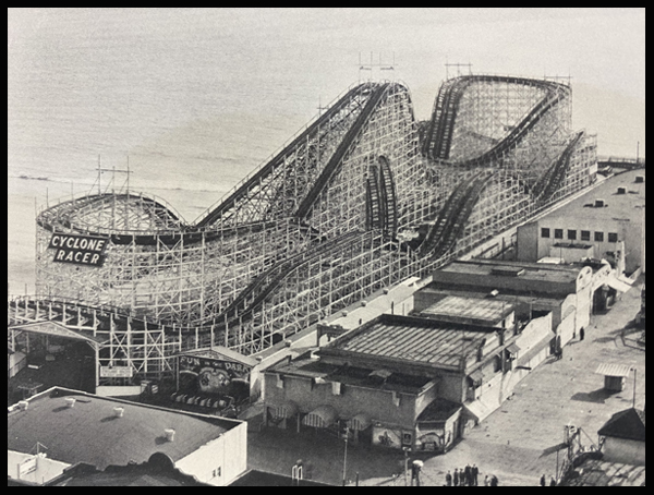 Cyclone Racer